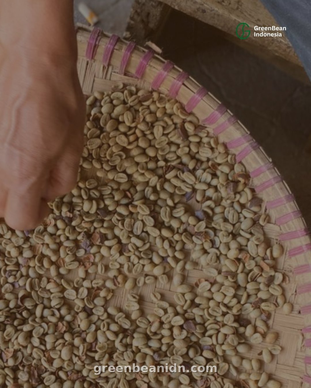 Specialty coffee pour over brewing